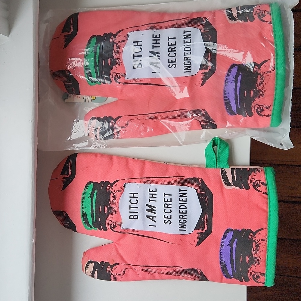 Oven mitts